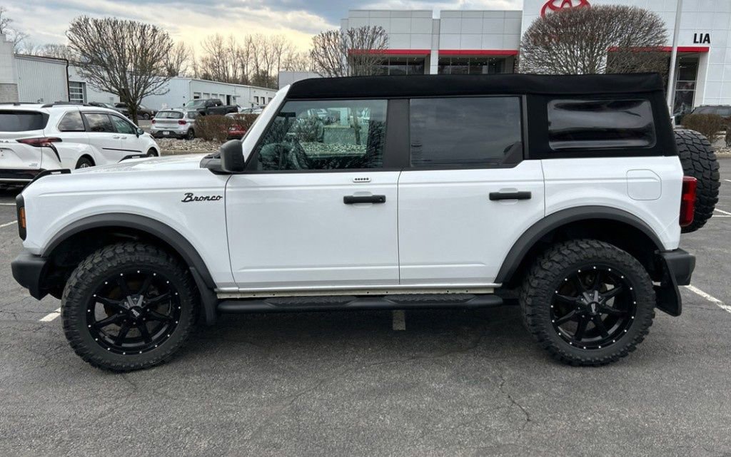Used 2023 Ford Bronco 4-Door image 6