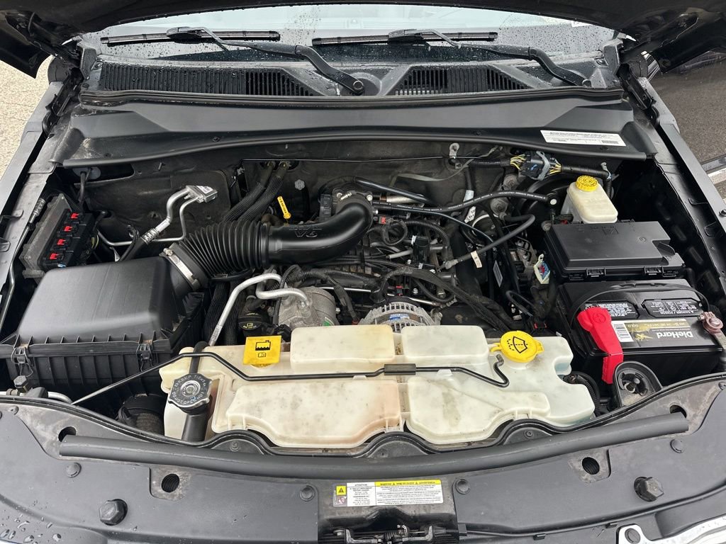 Used 2012 Jeep Liberty Limited Jet w/ Chrome Accents Group image 28