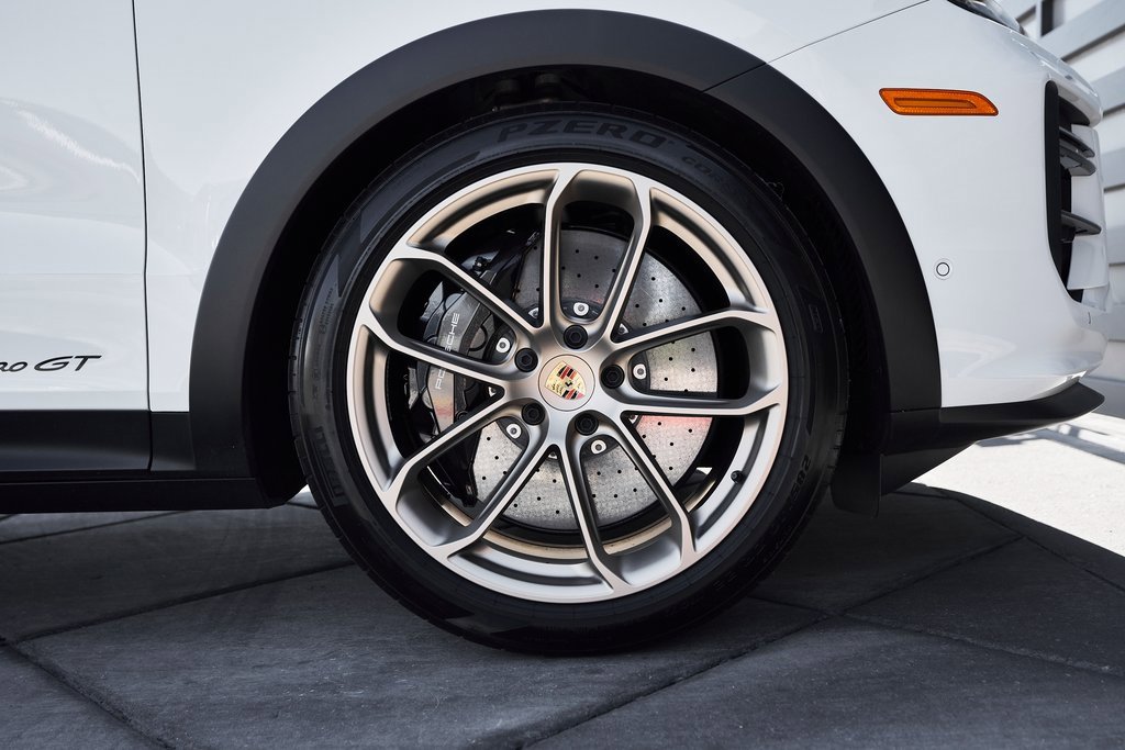Used 2024 Porsche Cayenne Turbo GT image 23