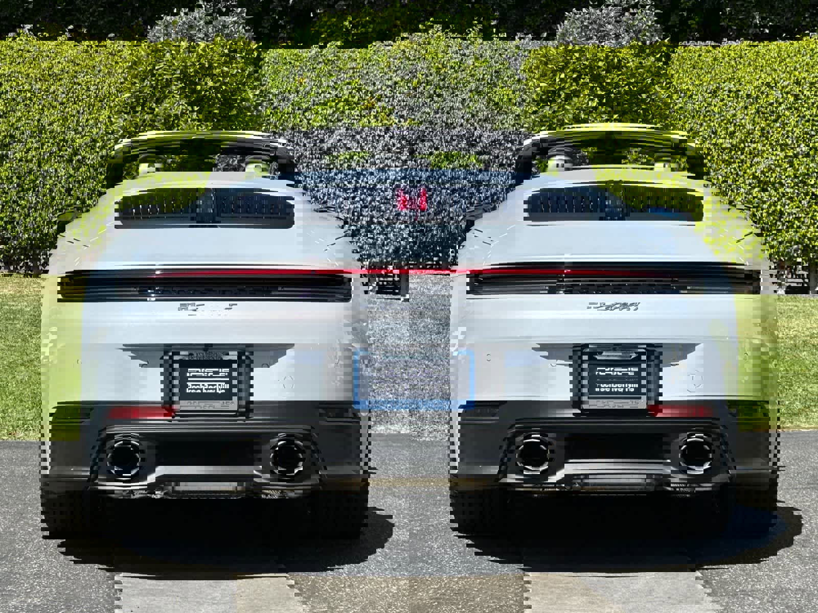 New 2026 Porsche 911 Carrera T image 6