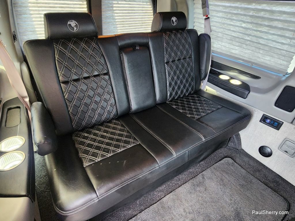 Used 2023 GMC Savana 2500 image 5