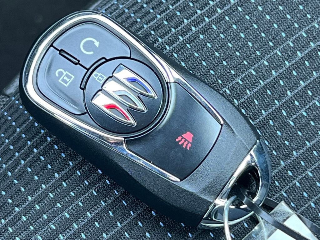 New 2025 Buick Envista Preferred w/ Convenience I Package FWD image 28