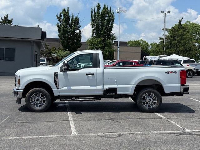 New 2025 Ford F350 XLT video 2