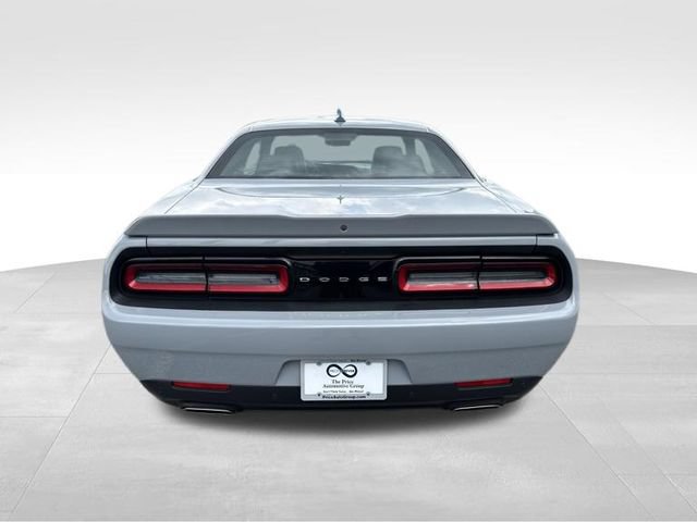 Used 2021 Dodge Challenger SXT w/ Plus Package RWD image 7