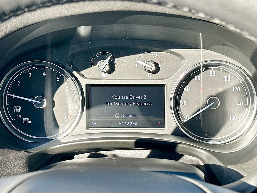 Used 2020 Buick Enclave Premium w/ Sun and Sites Package image 12