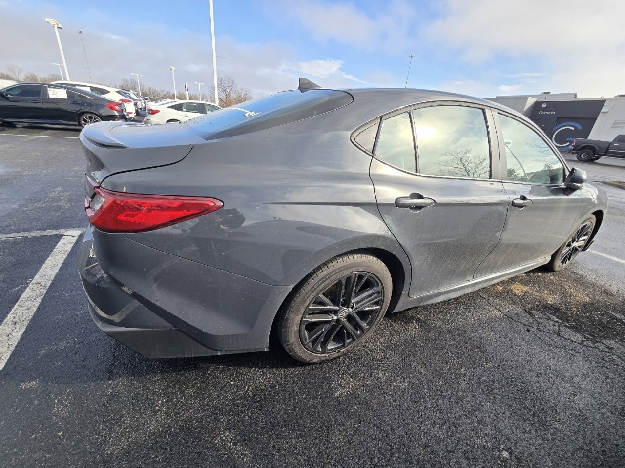 Certified 2025 Toyota Camry SE image 8