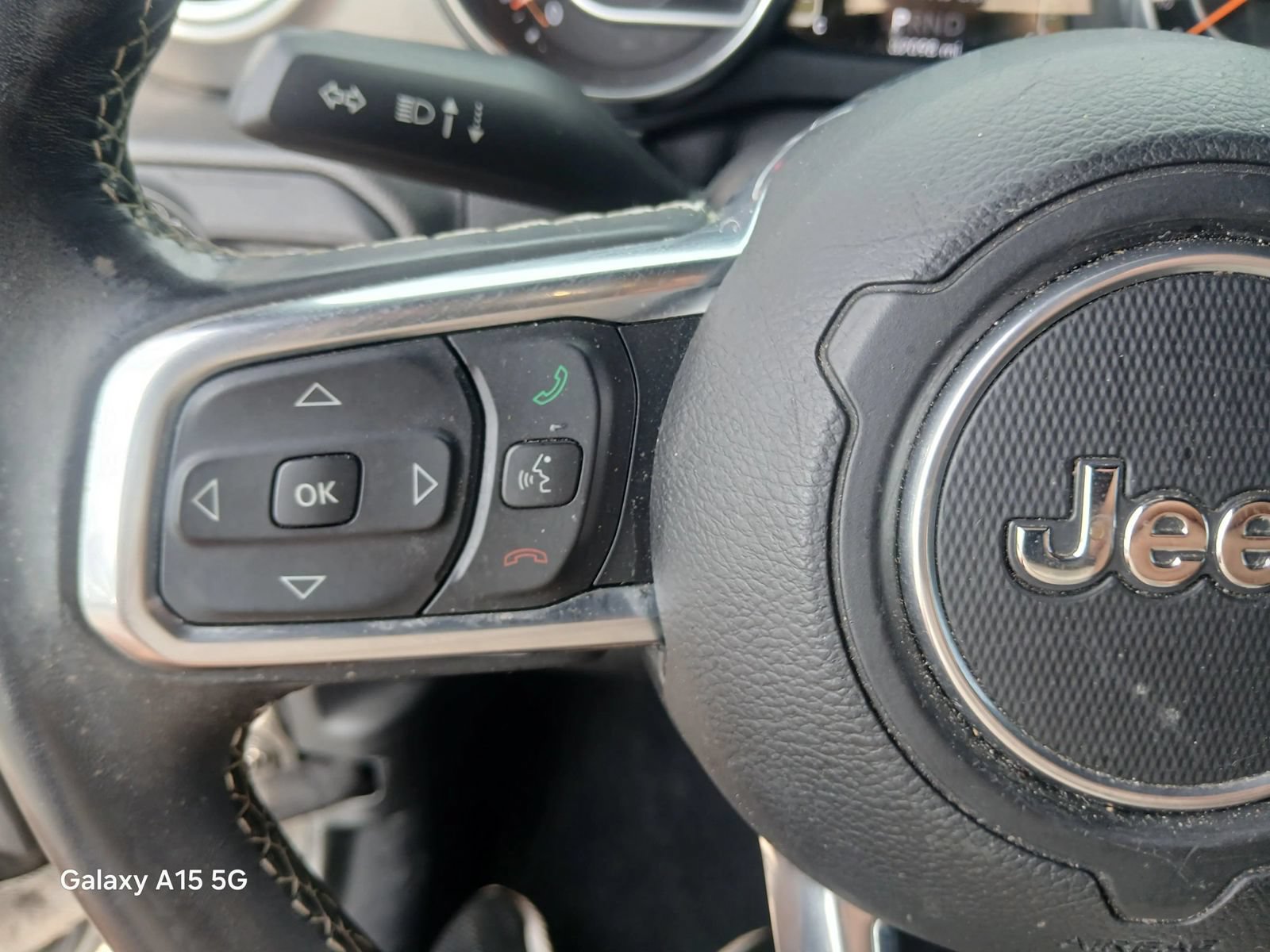 Used 2020 Jeep Gladiator Overland AWD/4WD image 28