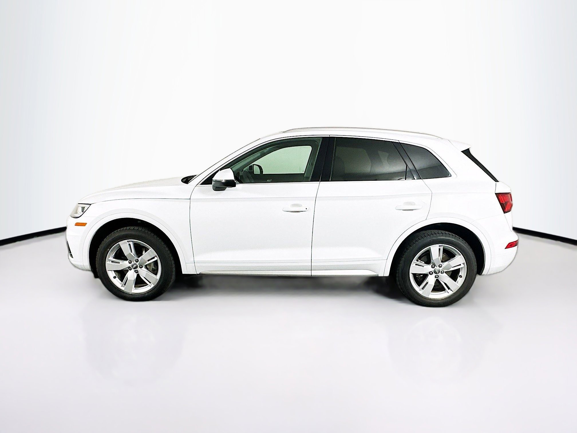 Used 2019 Audi Q5 2.0T Premium Plus AWD/4WD image 4