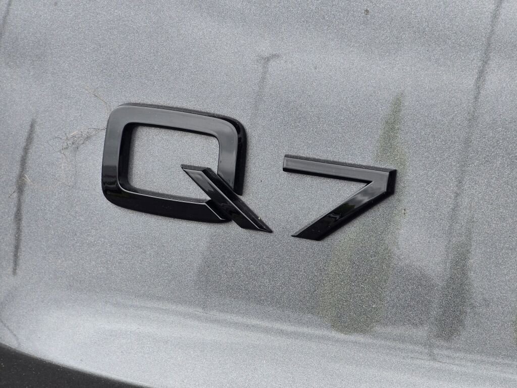 Used 2023 Audi Q7 3.0T Premium Plus AWD/4WD image 31