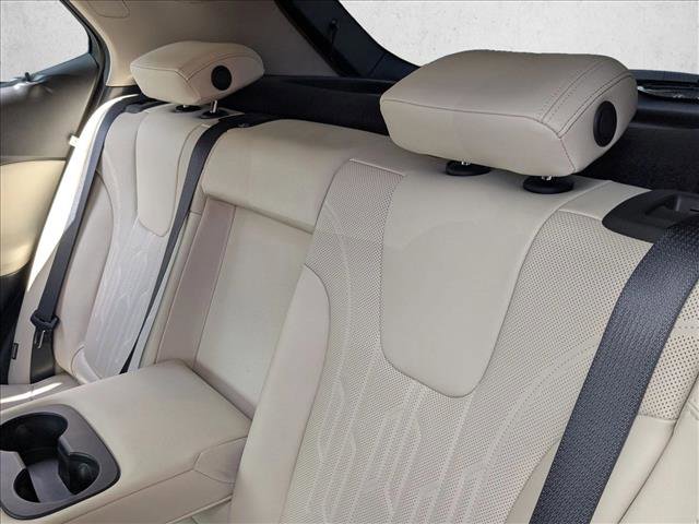 Used 2024 Buick Encore GX Avenir w/ Avenir Technology Package image 18