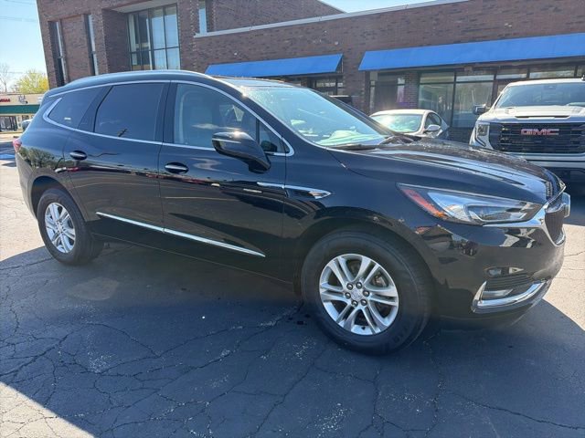 Used 2020 Buick Enclave Essence w/ Sound and Sites Package AWD/4WD image 1