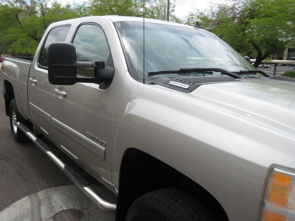 Used 2008 Chevrolet Silverado 2500 LTZ w/ Safety Package AWD/4WD image 9