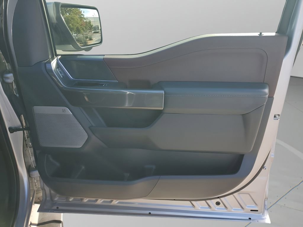 Used 2023 Ford F150 Lariat image 13