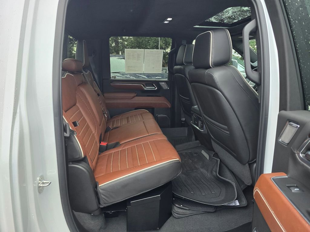Used 2024 GMC Sierra 3500 Denali Ultimate image 47