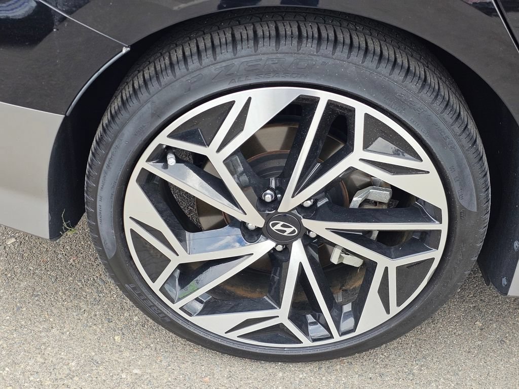 Certified 2024 Hyundai Ioniq 6 SEL RWD image 7