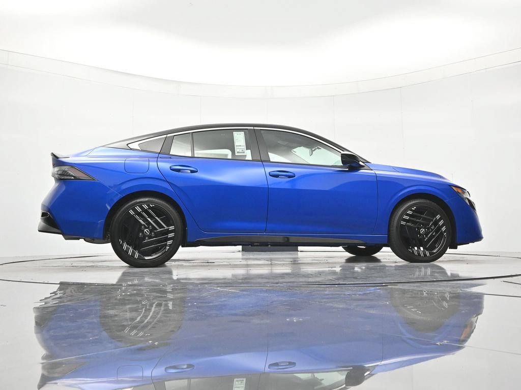 New 2026 Nissan Sentra SR w/ SR All Weather Package FWD image 39