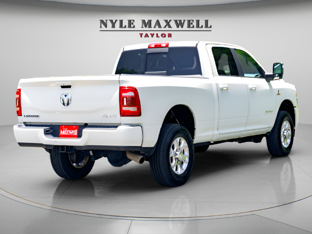 Used 2024 RAM 3500 Laramie AWD/4WD image 6
