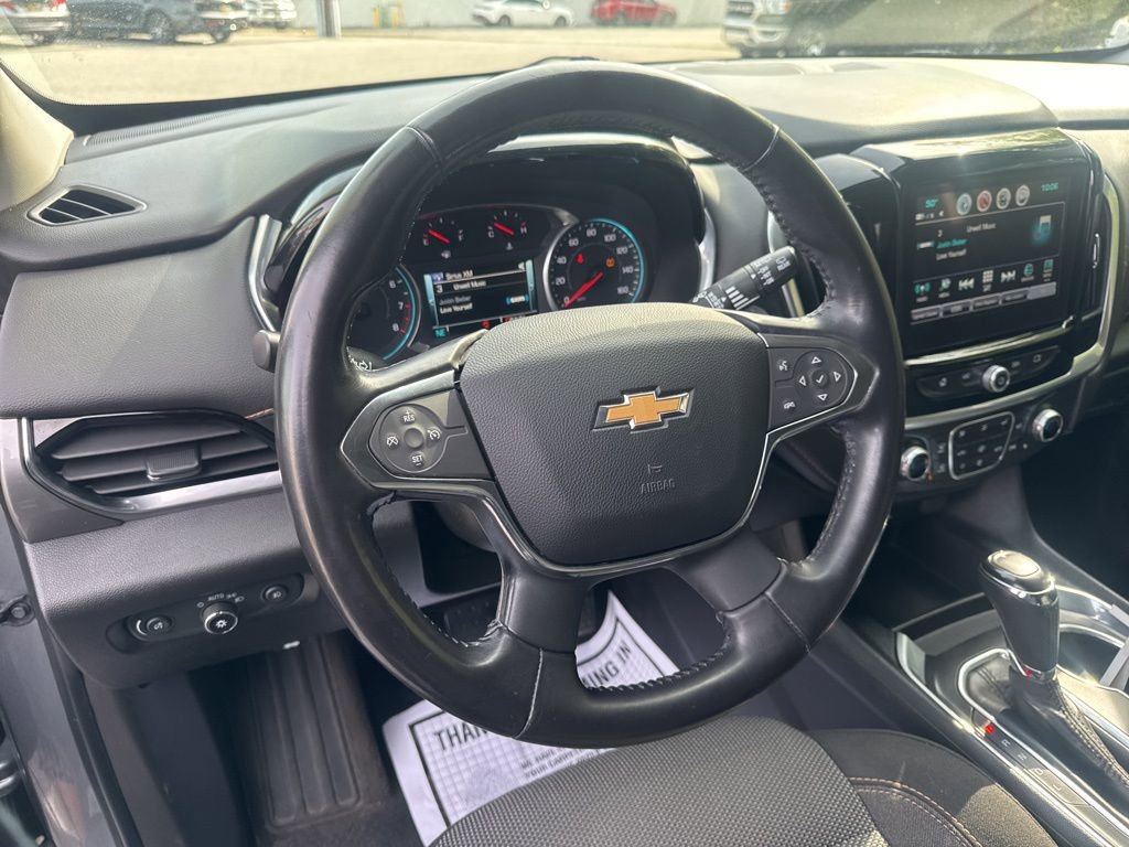 Used 2019 Chevrolet Traverse LT image 11