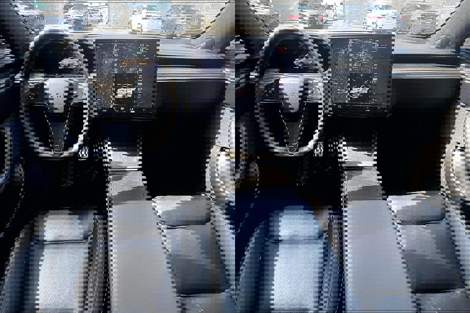 Used 2023 Tesla Model S Plaid image 13