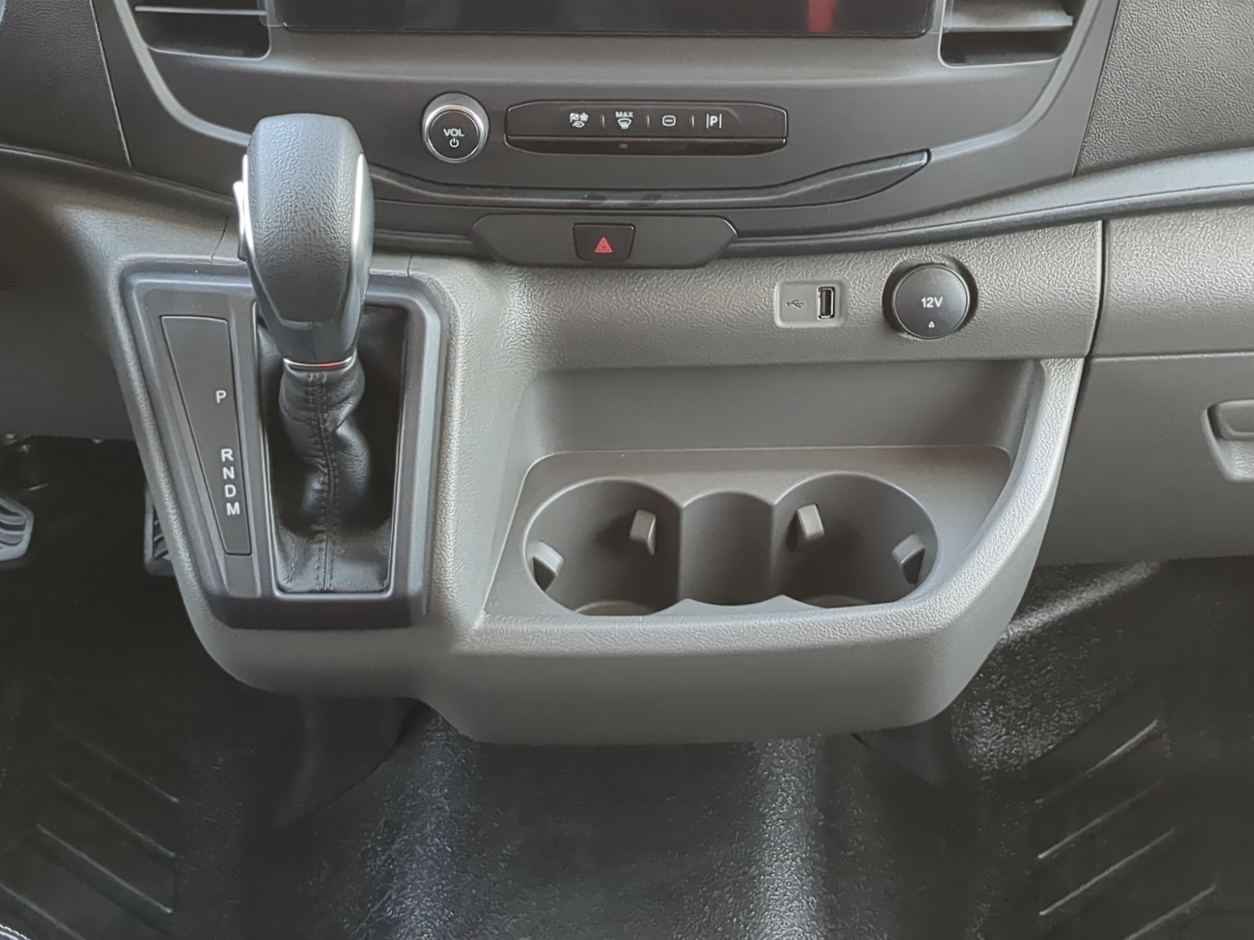 New 2026 Ford Transit 250 148 High Roof Extended RWD image 16