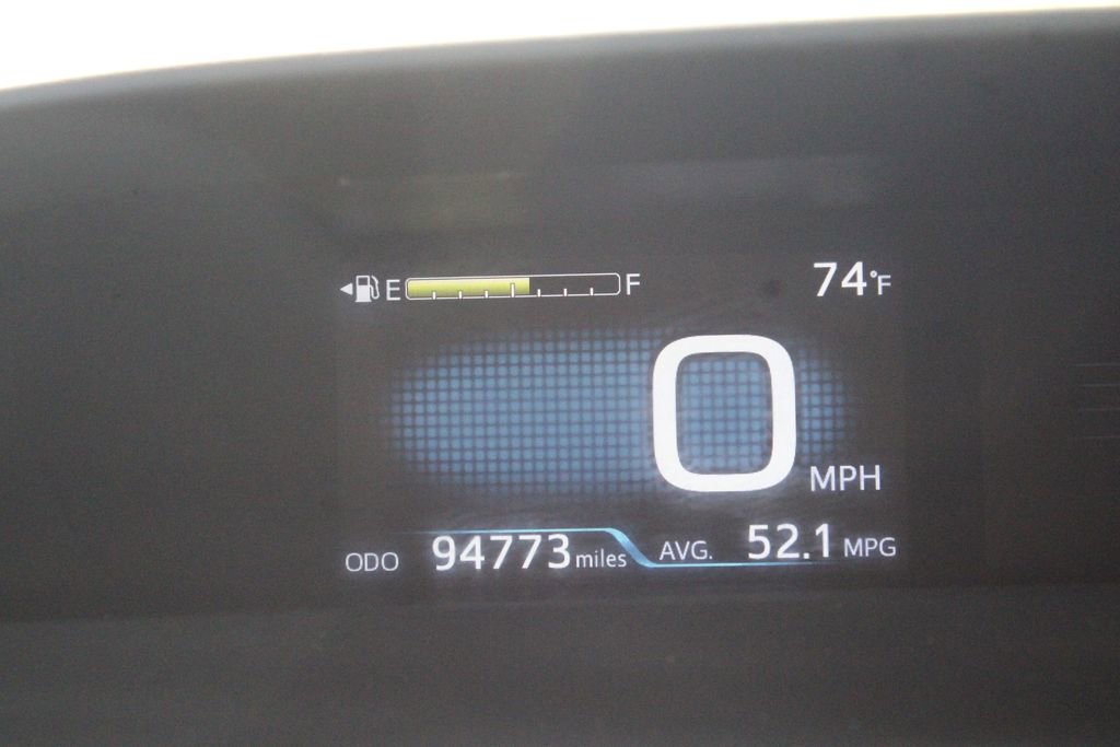 Used 2016 Toyota Prius Two image 3