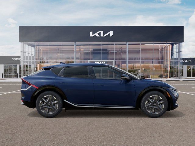 New 2026 Kia EV6 Light RWD image 7