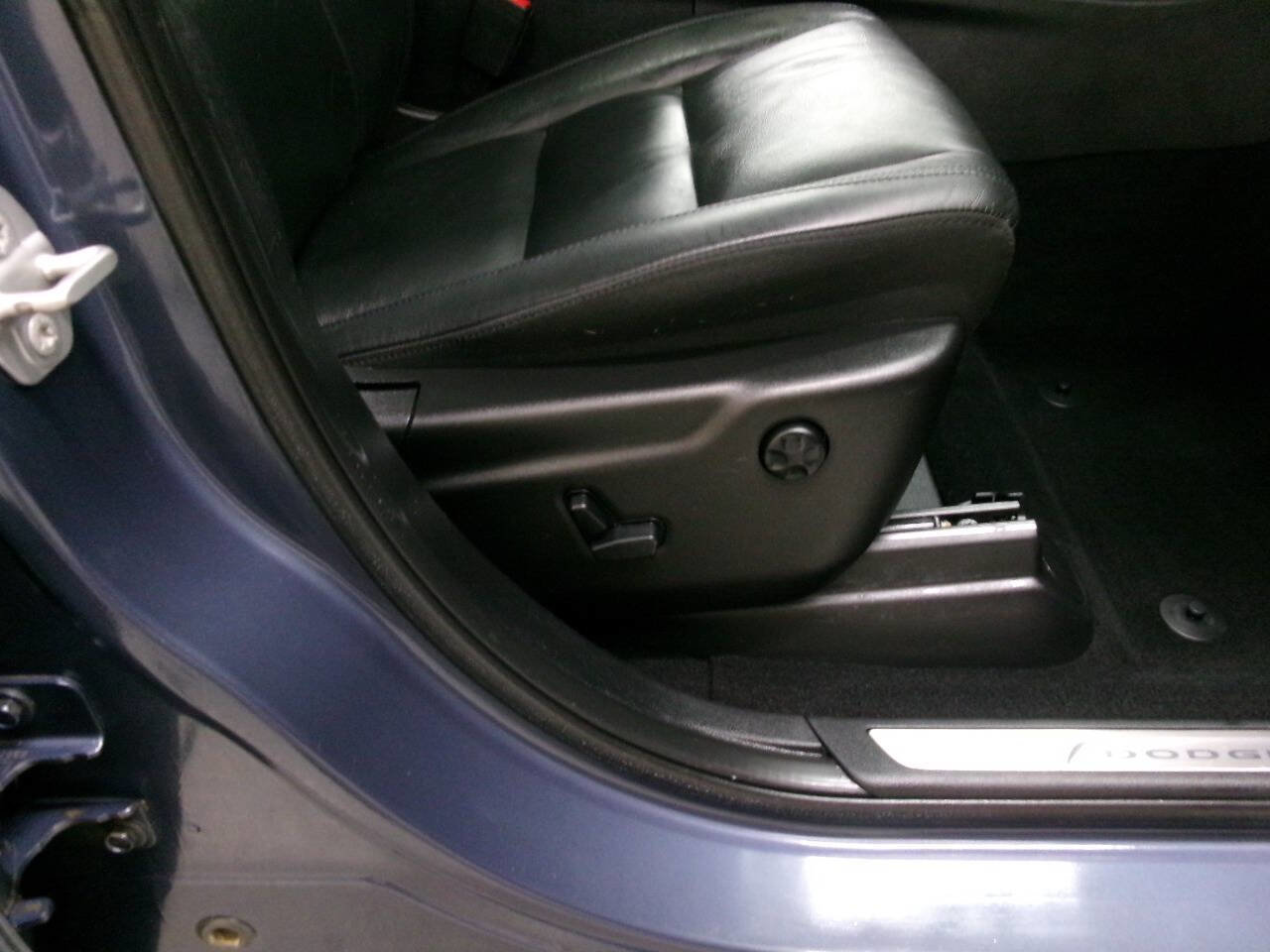 Used 2019 Dodge Durango Citadel image 32