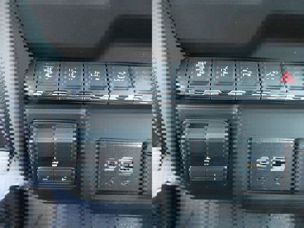 New 2026 Chevrolet Silverado 3500 W/T image 30