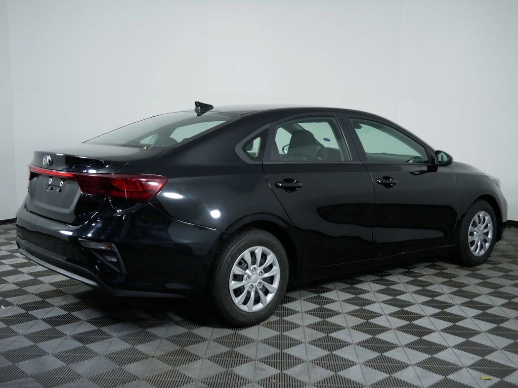 Certified 2021 Kia Forte Sedan image 8