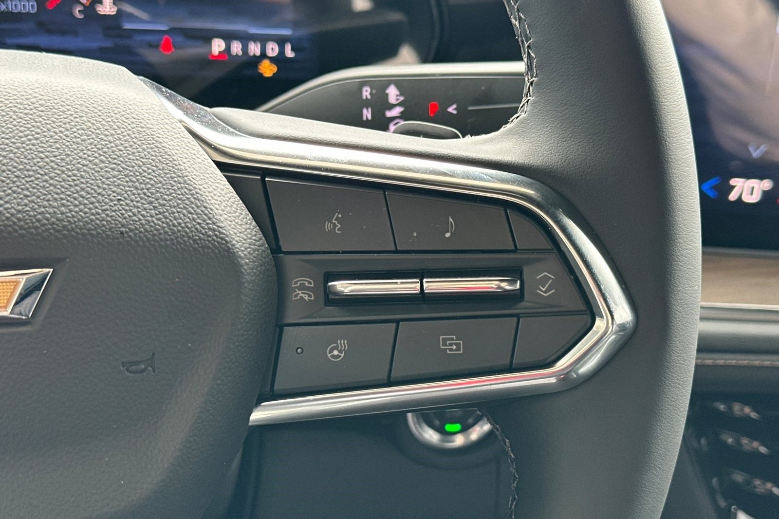 New 2025 Chevrolet Suburban High Country image 30