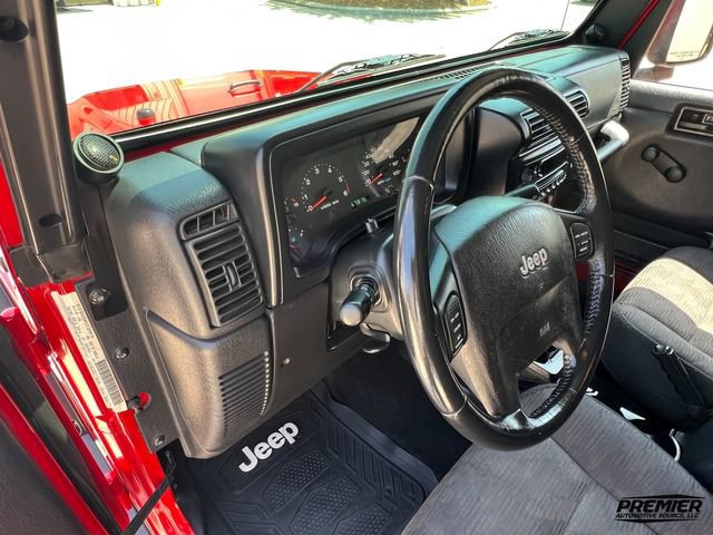 Used 2005 Jeep Wrangler X w/ Tire & Wheel Group (Ecco) AWD/4WD image 50