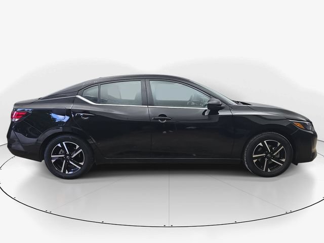 Used 2025 Nissan Sentra SV FWD image 5