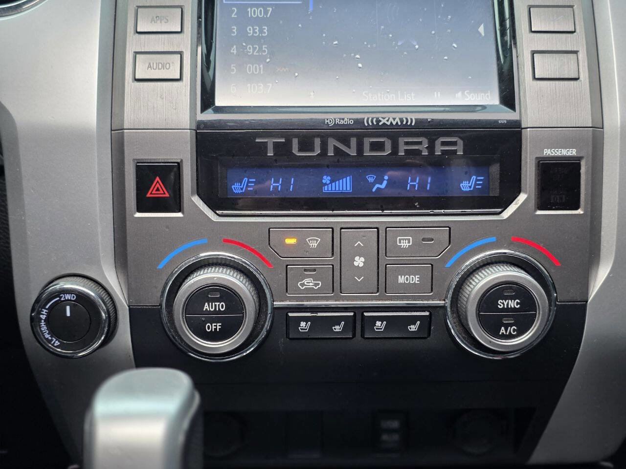 Used 2015 Toyota Tundra Platinum image 37