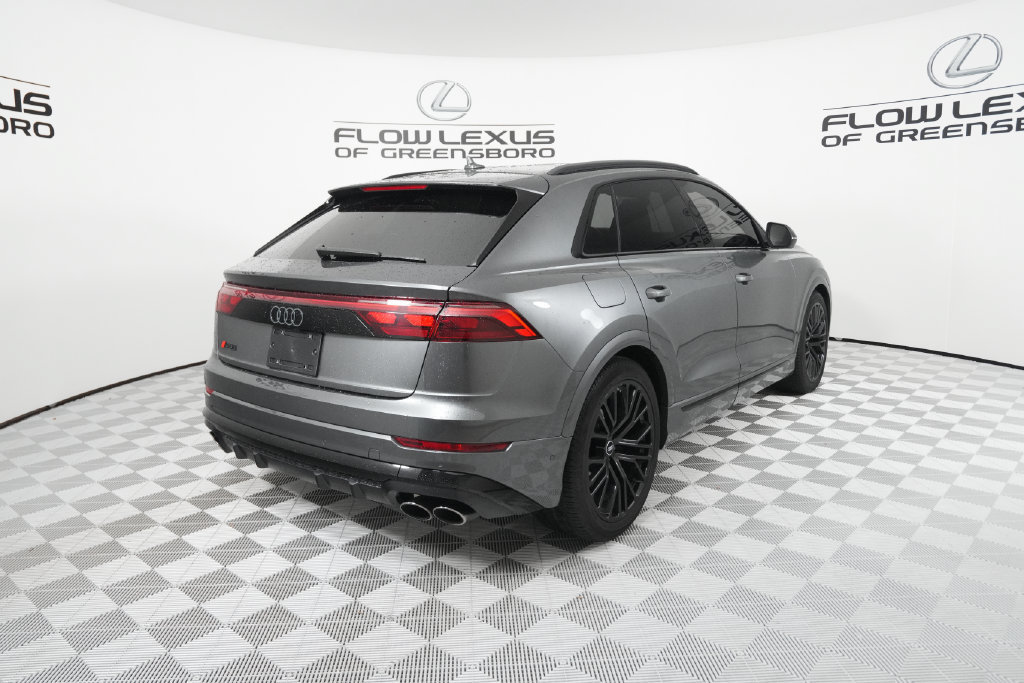 Used 2024 Audi SQ8 Prestige AWD/4WD image 7