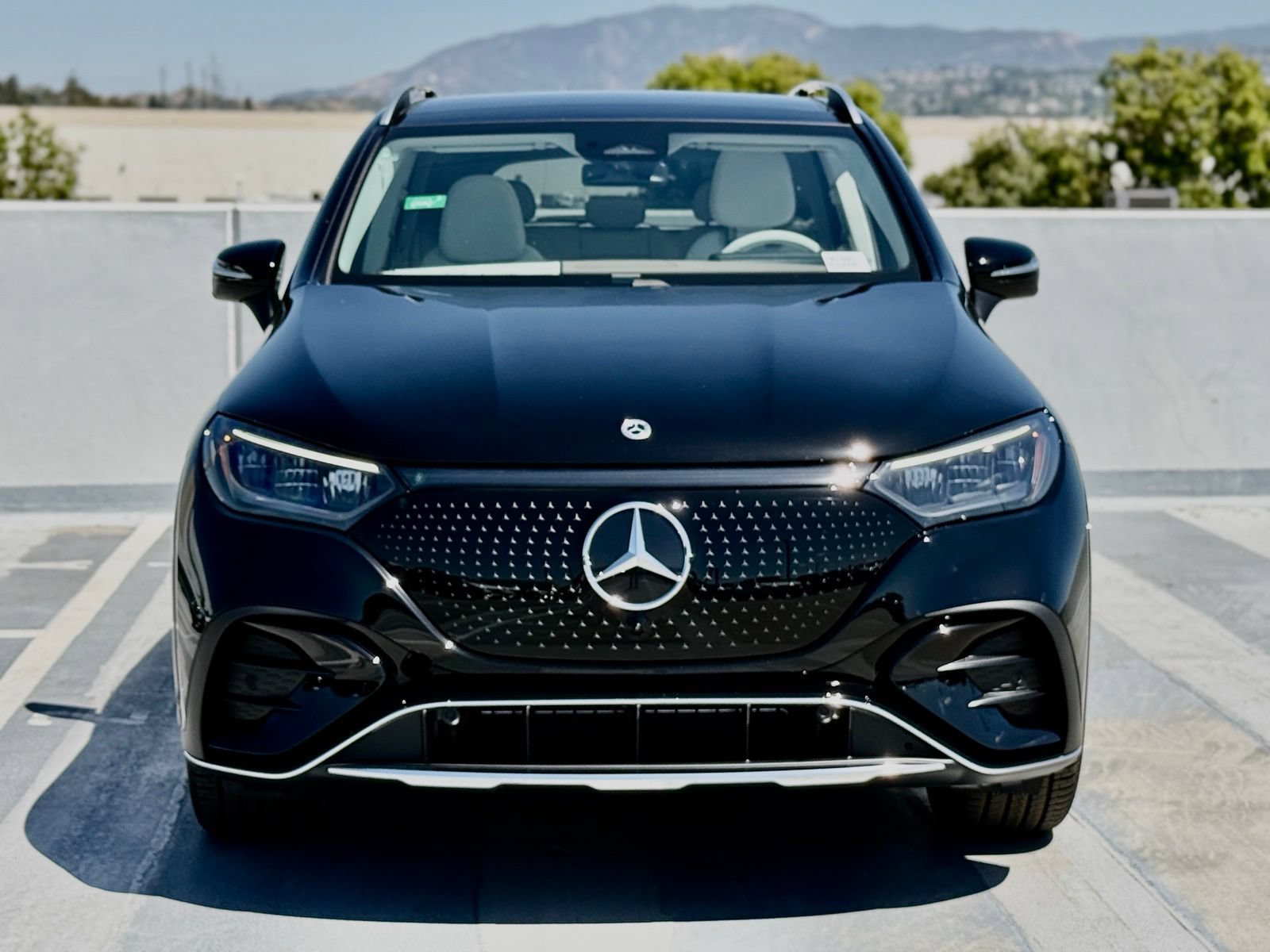 New 2026 Mercedes-Benz EQE 320 4MATIC SUV image 5
