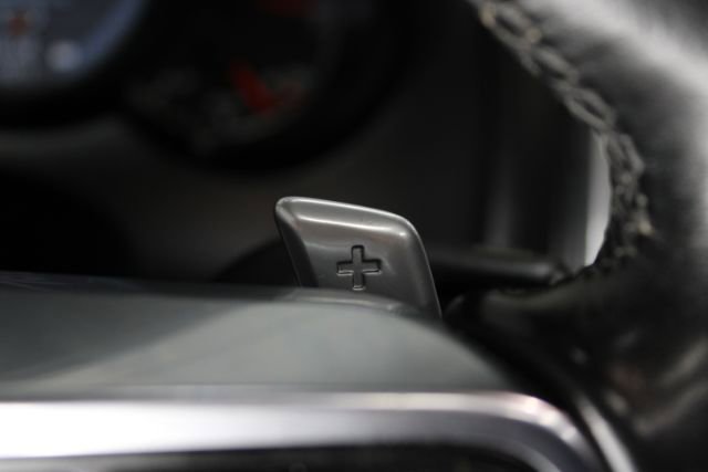 Used 2015 Porsche Cayenne S AWD/4WD image 20