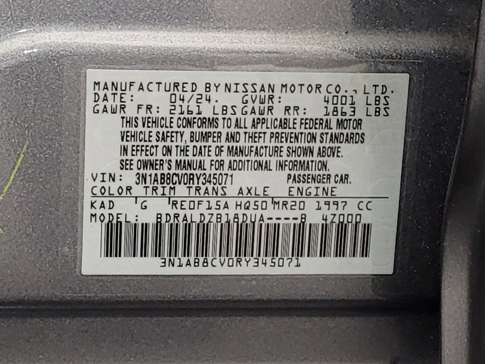 Used 2024 Nissan Sentra SV FWD image 33