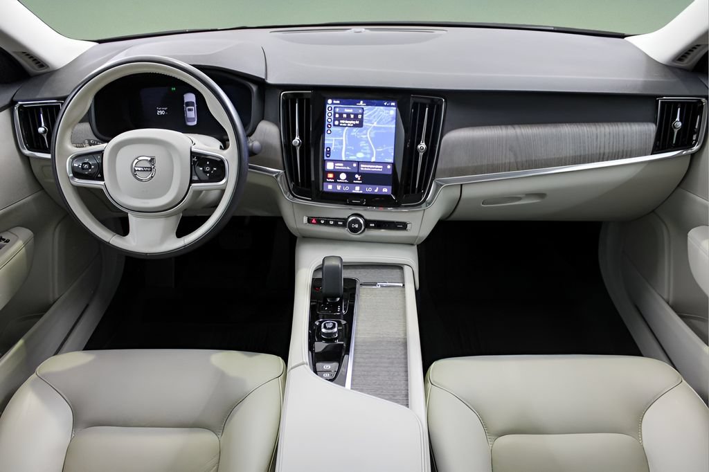 Certified 2023 Volvo S90 B6 Plus w/ Protection Package Premier AWD/4WD image 19