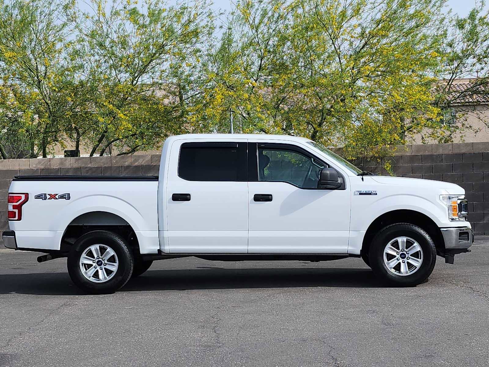 Used 2018 Ford F150 XLT AWD/4WD image 10
