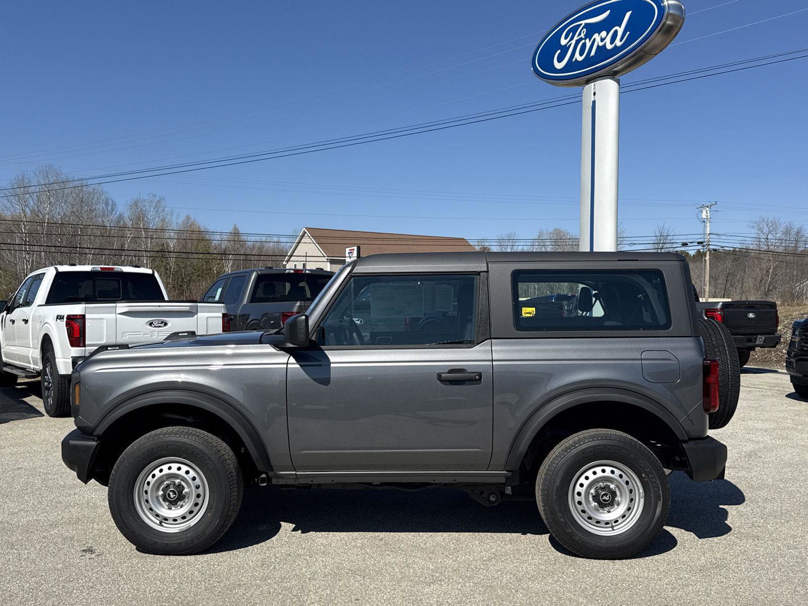 New 2025 Ford Bronco 2-Door AWD/4WD image 5