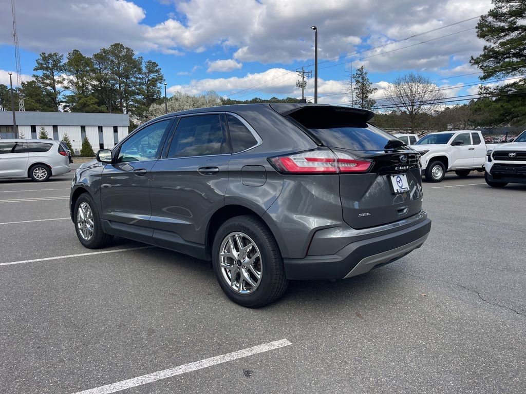 Used 2024 Ford Edge SEL image 7
