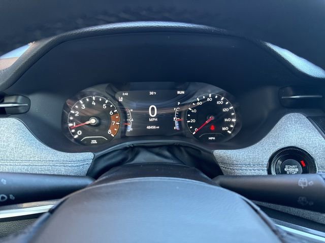 Used 2024 Jeep Compass Latitude image 11