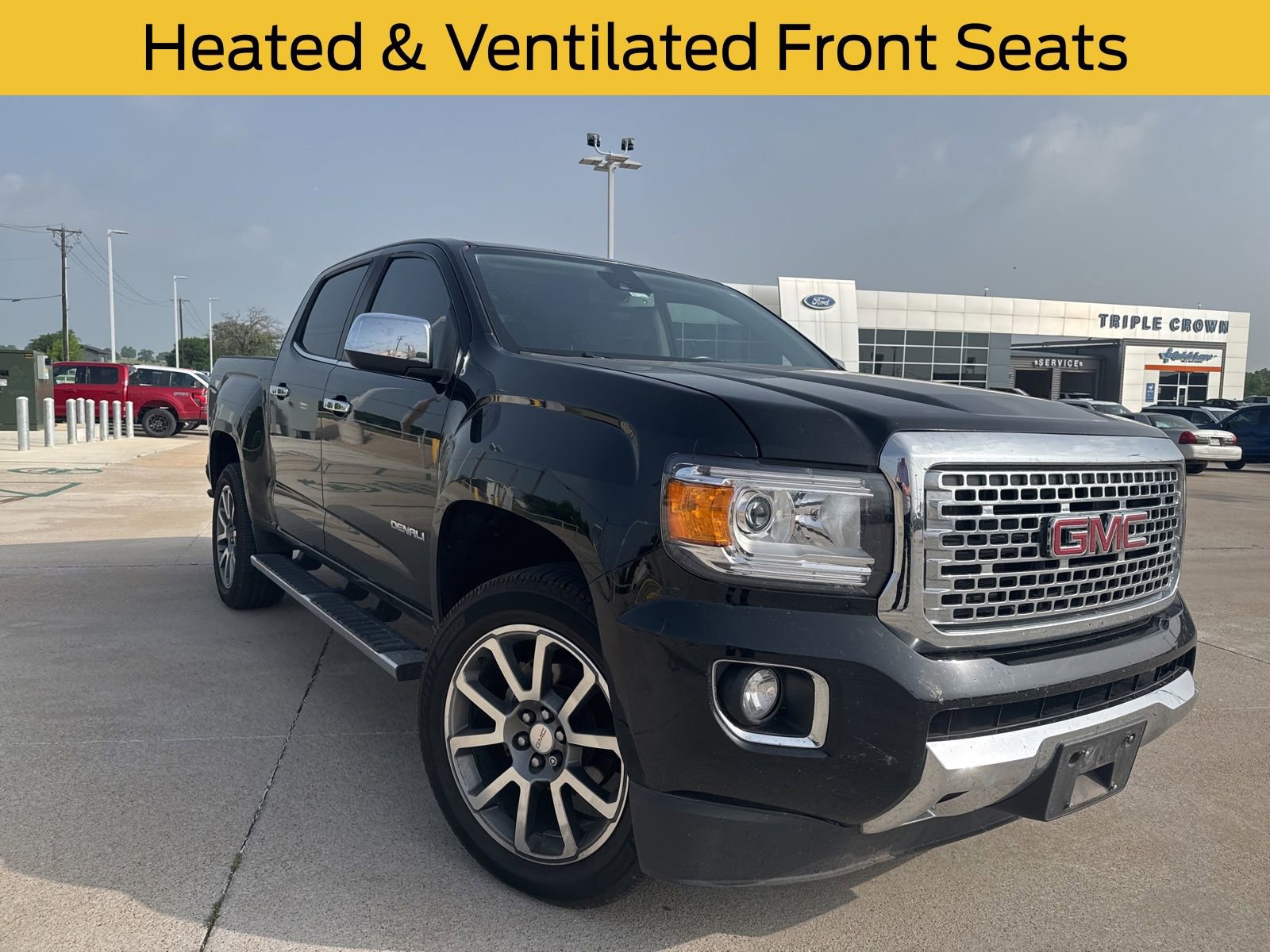 Used 2019 GMC Canyon Denali RWD image 1