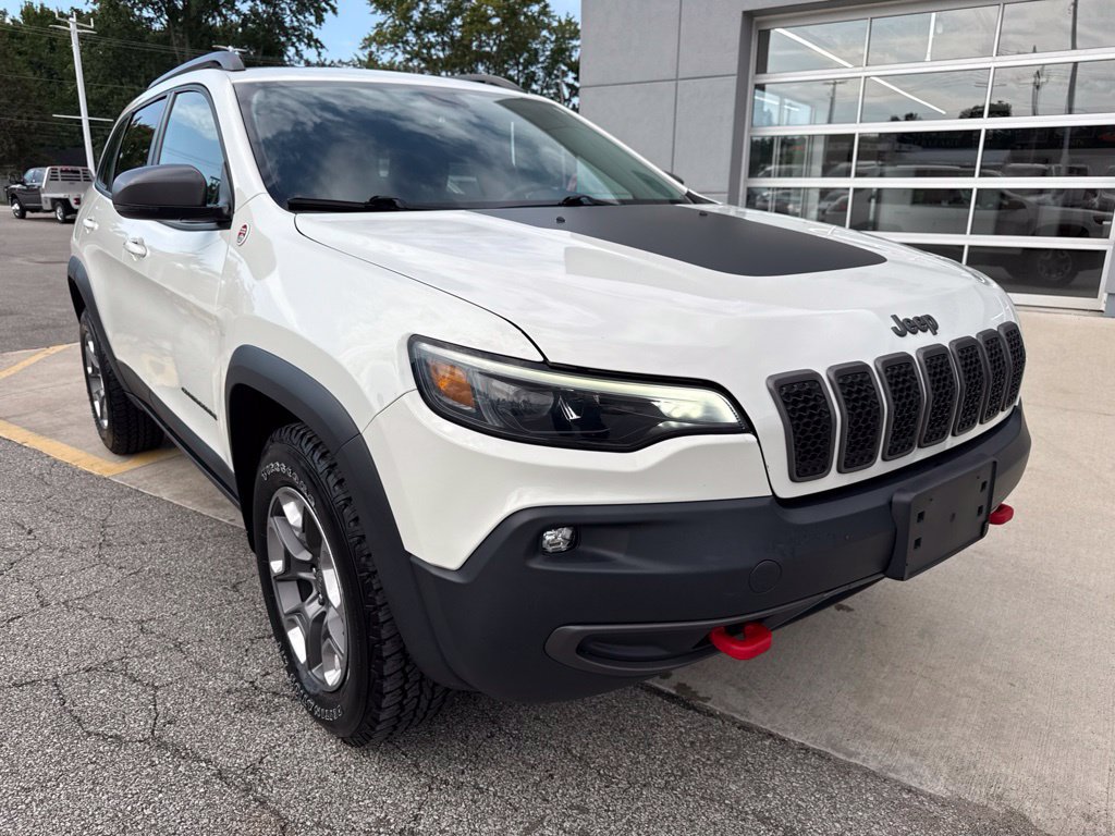 Used 2019 Jeep Cherokee Trailhawk w/ Cold Weather Group AWD/4WD image 14