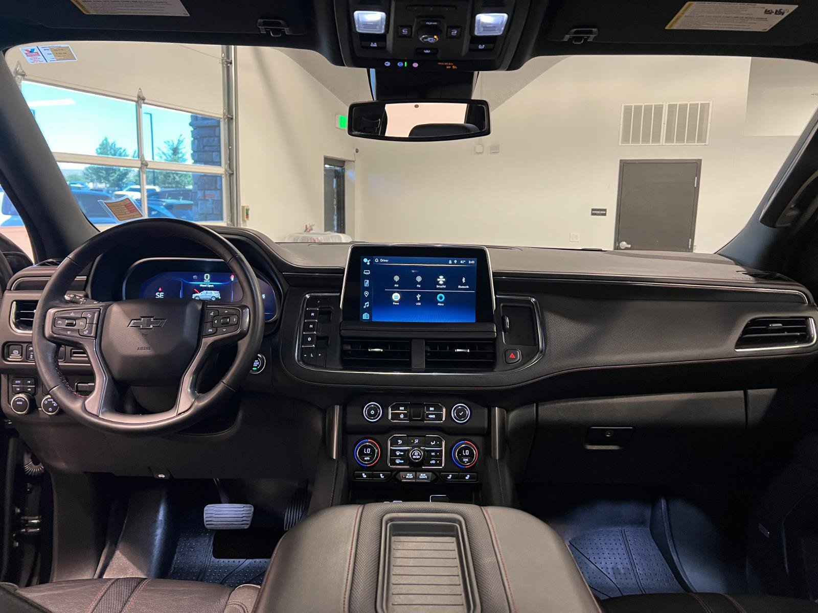 Used 2023 Chevrolet Tahoe RST w/ Luxury Package AWD/4WD image 33