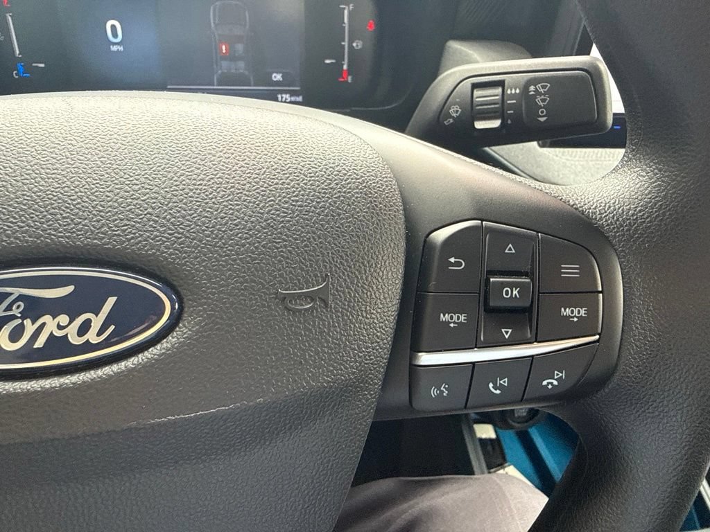 Used 2025 Ford Maverick XLT FWD image 21