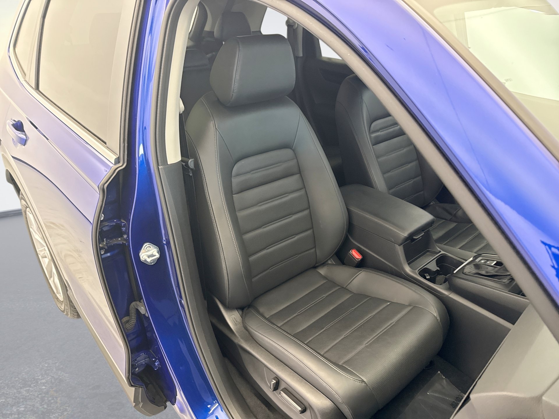 Used 2023 Honda CR-V EX-L image 17