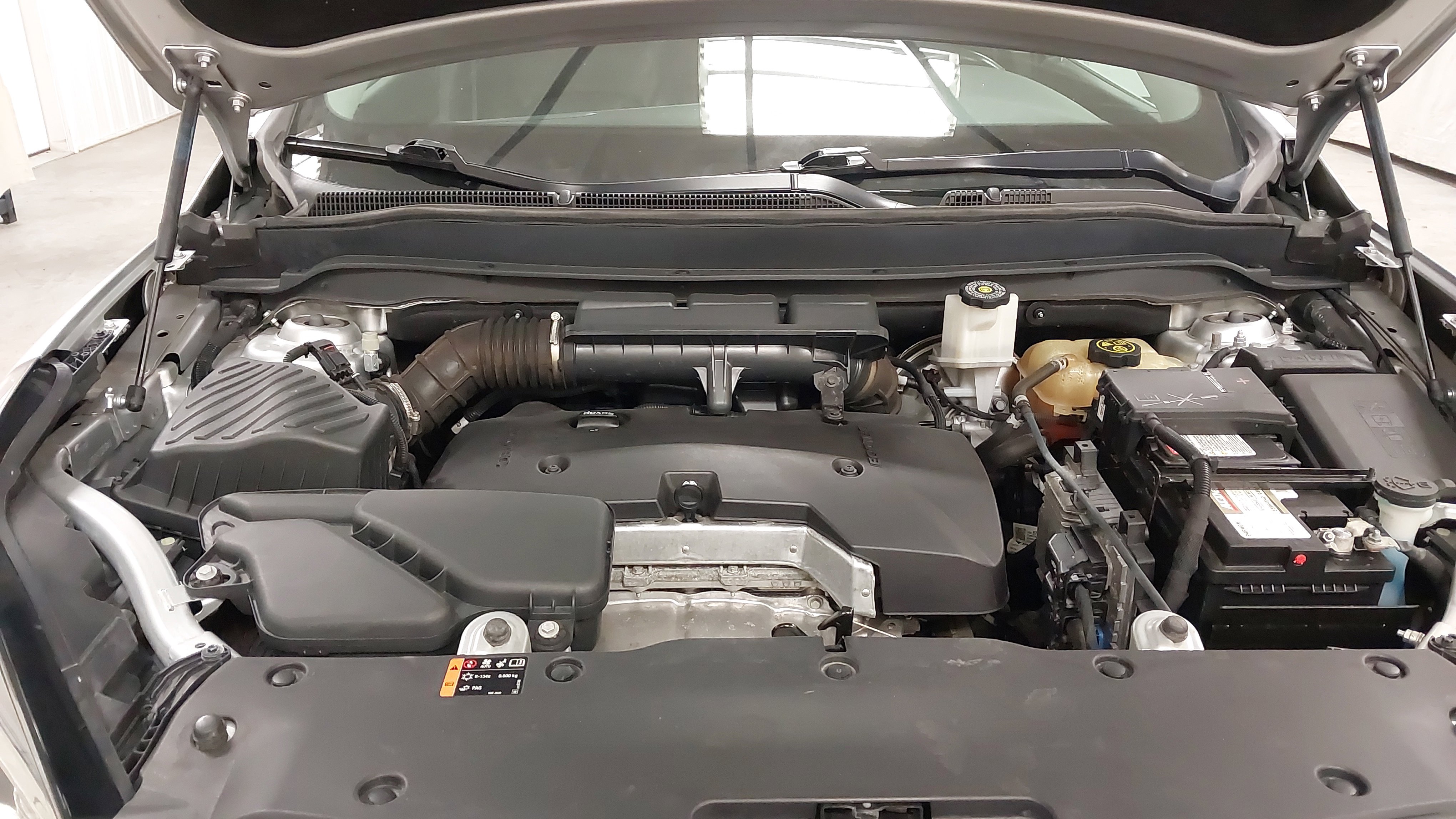 Used 2019 Buick Envision Essence image 30