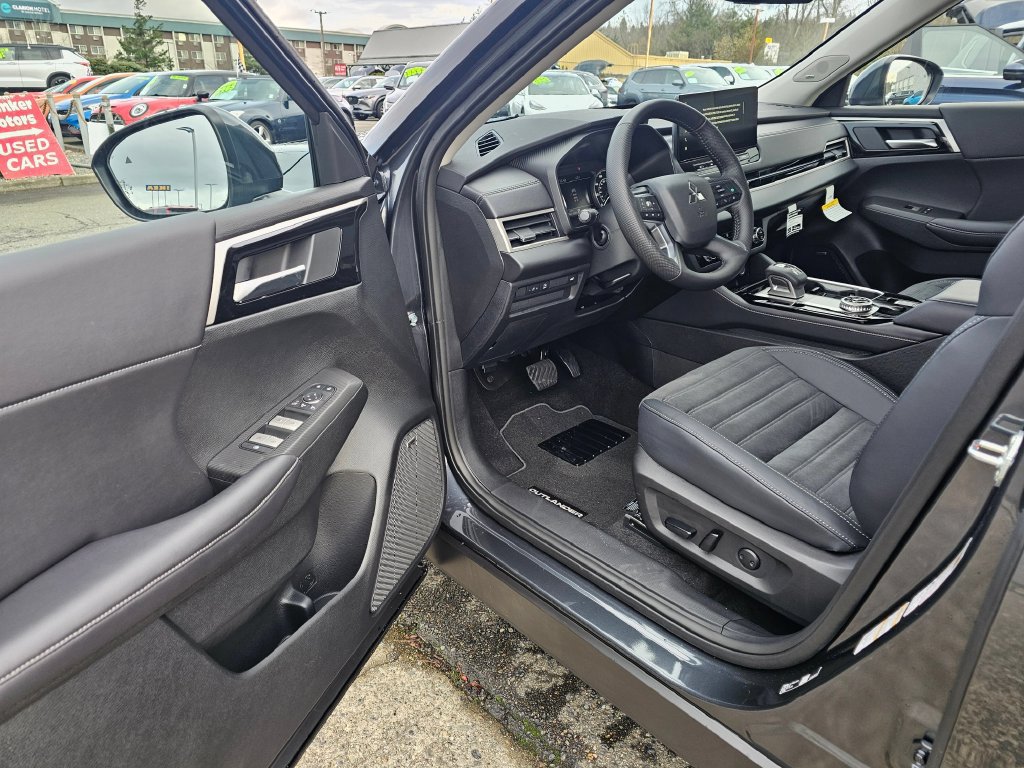 New 2026 Mitsubishi Outlander SE AWD/4WD image 14