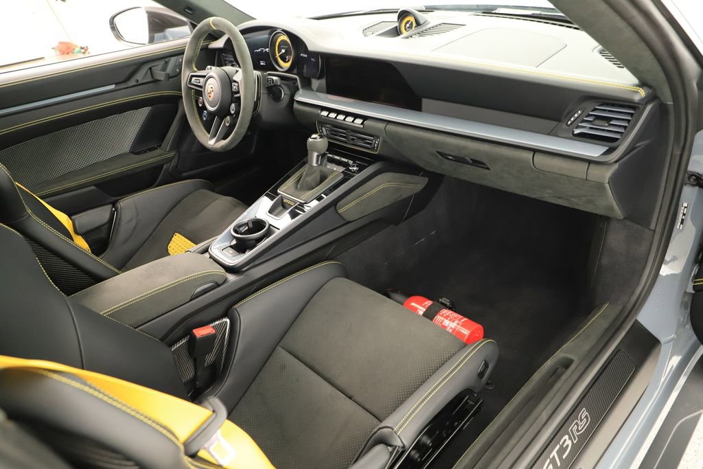 Used 2025 Porsche 911 GT3 RS RWD image 42
